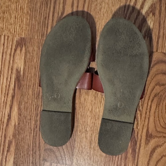 Universal Thread Sandals - Picture 3 of 4